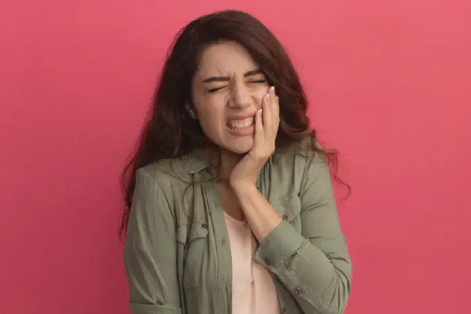 a person is having a toothache