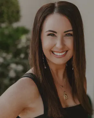Erica, Office Manager